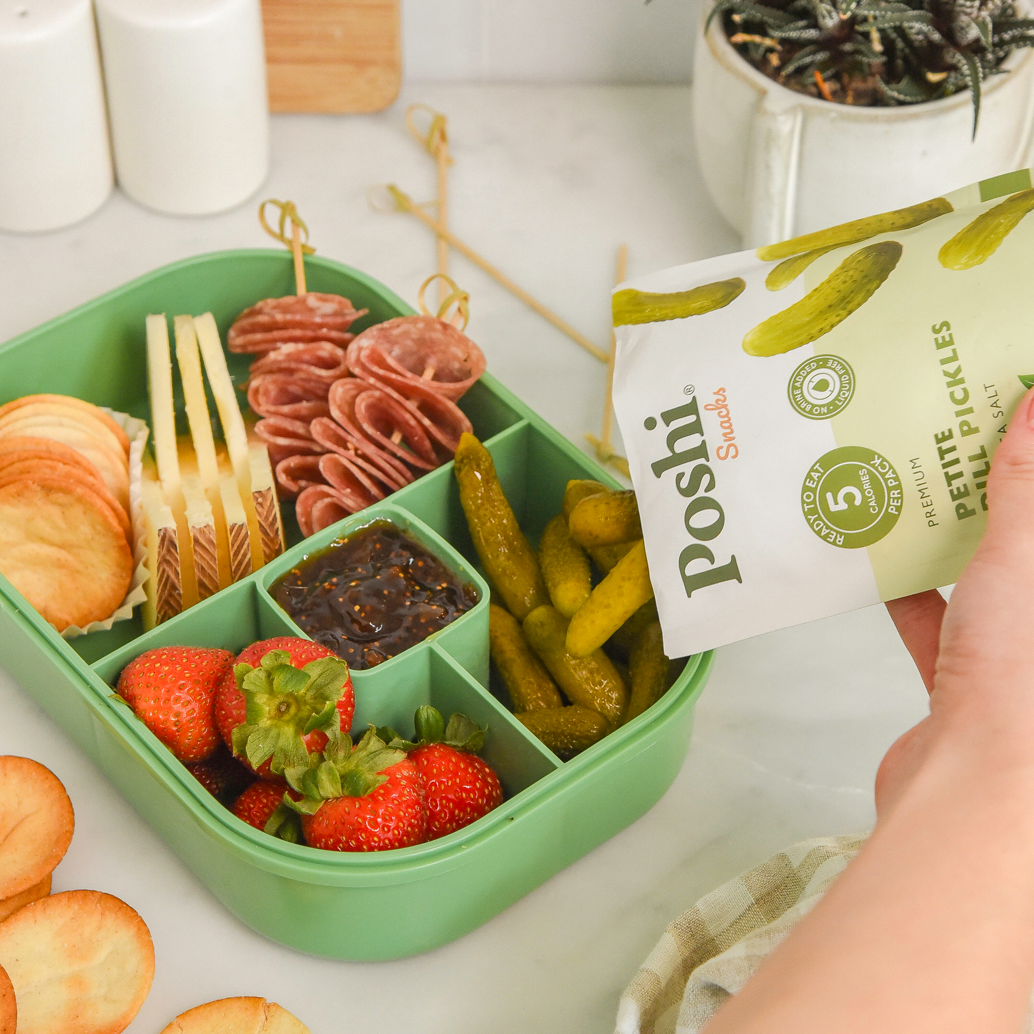 Petite Dill Pickles - 10 Snack Packs (2 OZ/Pouch)